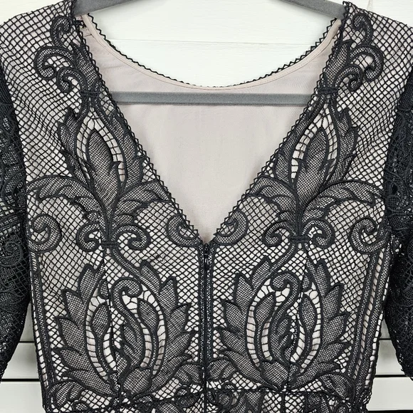 🌞REISS Zola Lace Dress  Black Scalloped Hem V-Back Party Cocktail US 4 - Picture 10 of 16